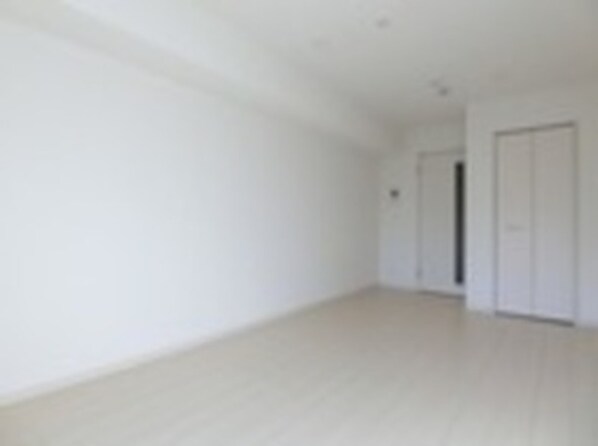 リブリ・フローレス参番館の物件内観写真